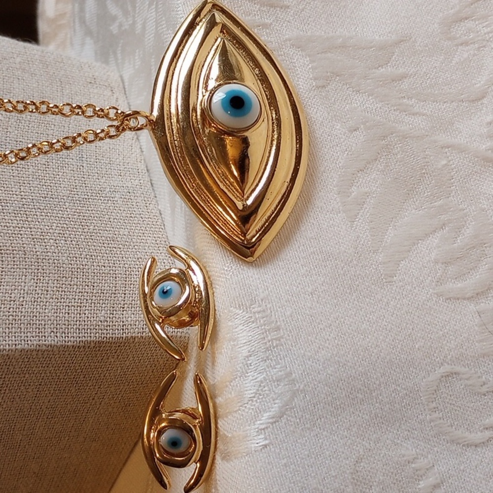 Rosana Bernardes Evil Eye 24in necklace And Post Earrings goldtone
